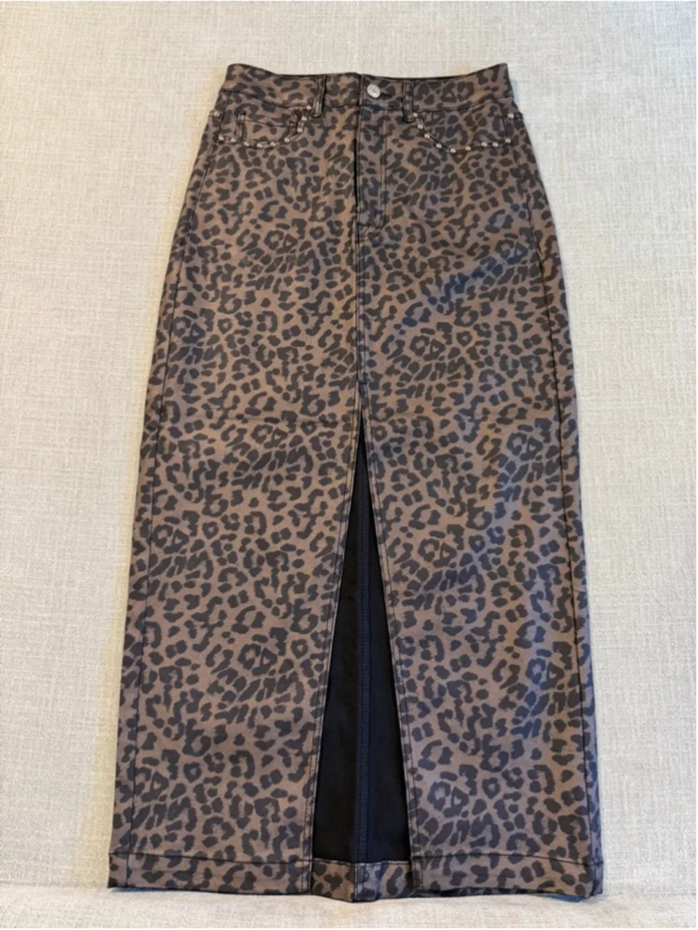 VBRT Leopard Out Of The Wild Rhinestone Column Skirt Womens size large